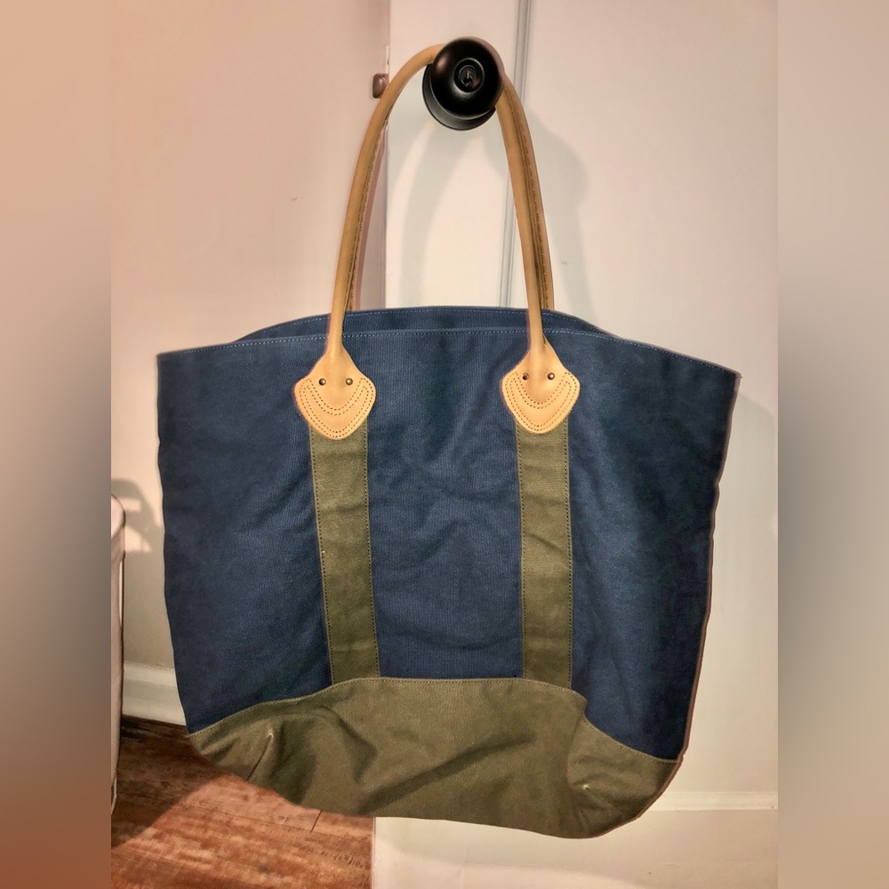 LL bean boat & tote - Picture 5 of 6